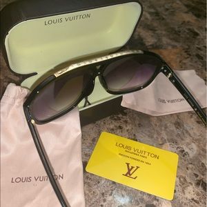 Men’s Black Louis Vuitton Evidence Sunglasses